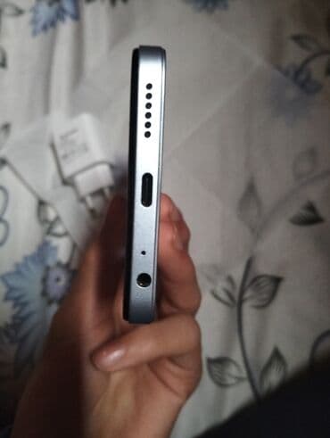 adaptırlar: Tecno Spark Go 2024, 128 GB, rəng - Gümüşü, Sensor, Barmaq izi, Face ID — 5