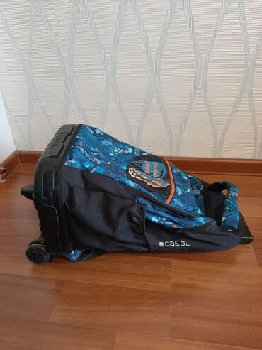 skamya idman: Gabol firmasının təkərləri olan, mavi və qara rənglərdə, futbol temalı — 3