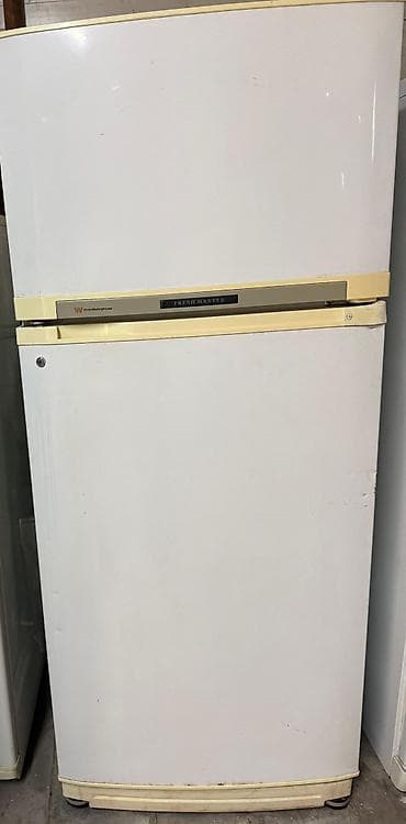 2 qapılı Soyuducu Satılır, rəng - Ağ