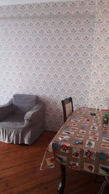 ağdaş ev: 3 otaqlı, Yeni tikili, 75 kv. m — 1