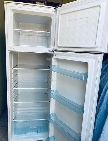 hotpoint ariston soyuducu: 2 qapılı Soyuducu Satılır, rəng - Ağ — 2