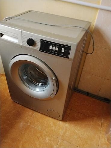 Краны водонагреватели: Ön yükləməli paltaryuyan maşın - Rəng: metalik boz - Ön panel — 1