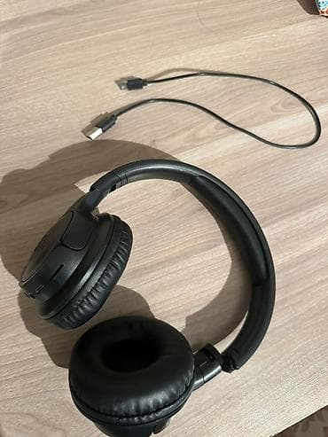 micro qulaq: JBL simsiz qulaqlıq 2 defe işledilib kenarinda ehtiyatsizliqdan zede — 3