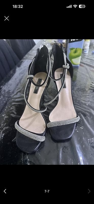 axşam smeni: Qadınların axşam dəvətləri və xüsusi günlər üçün zərif sandal modeli — 1