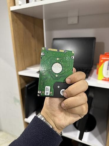 hard disk notebook: Daxili Sərt disk (HDD) Hitachi, < 120 GB, 5400 RPM, 2.5", Yeni — 2