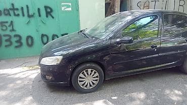 brabus disk: Avtomobil: Qara rəngli sedan/hetçbek gövdəli minik avtomobili — 4