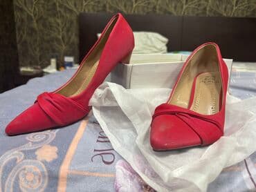 женские толстовки на молниями: Туфли, Размер: 37, цвет - Красный, Новый — 1