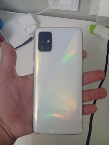samsung a51: Samsung Galaxy A51, rəng - Ağ, Qırıq — 1