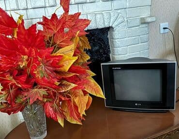 купить бу телевизор 32 дюйма: Б/у Телевизор LG 28" — 1