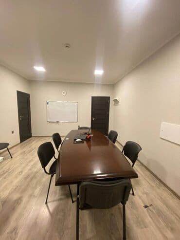 kirayə ofislər: Gənclik metrosuna yaxin olimpik stara yaxin yerləşən ümumi sahəsi 41 — 2