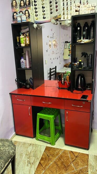 salon ucun canaq: İşlənmiş, Makiyaj üçün masa — 1