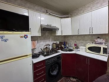 metbex mebel: Mətbəx mebeli satılır 400₼. Ölçü 2yarımın/1 yarıma. Üzərində moyka — 1