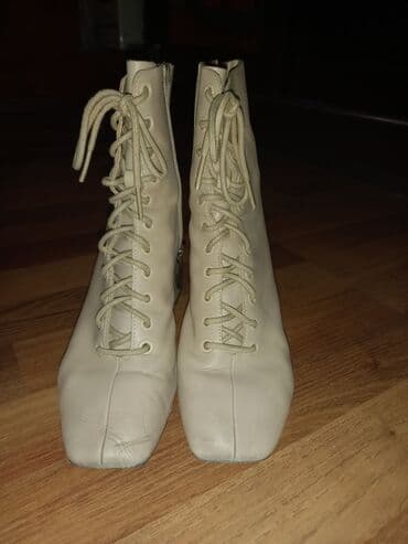 Ölçü: 38, rəng - Bej, İşlənmiş lalafo.az -da Ölçü: 38, rəng - Bej, İşlənmiş