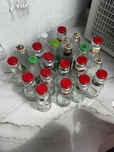 şuşə banka: Şüşə bankalar və butulkalar dəsti 22 ədəd şüşə kampot butulkası, 50 — 2