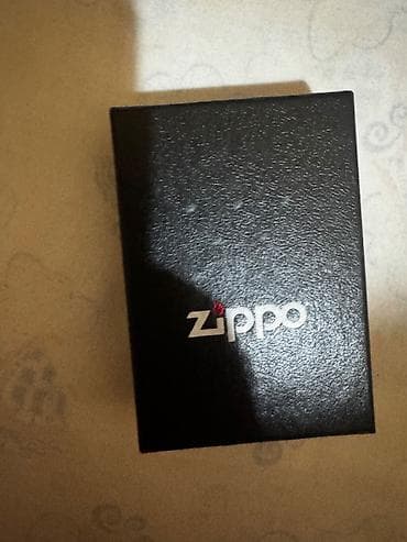 Zippo alışqan
Qutusu ilə, İstifadə edilməmiş