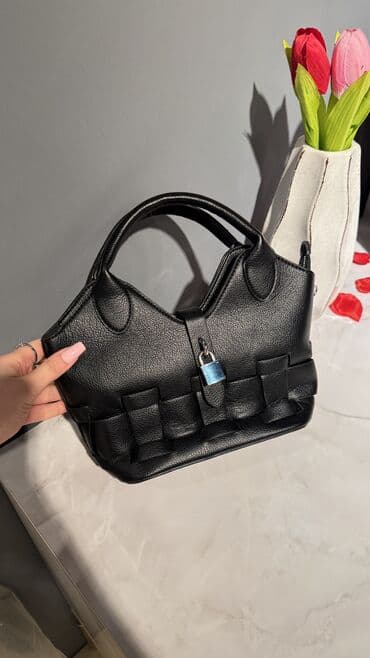 Audi: Əl çantası, Yeni — 4