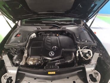 e 200: Mercedes-Benz E 200: 2 l | 2018 il Sedan — 14