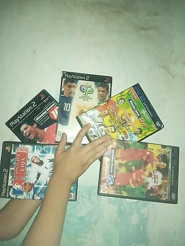 playstation 2 oyunları: 2 ci əl futbool oyunları dəst 15 m tək almaqda olur — 1