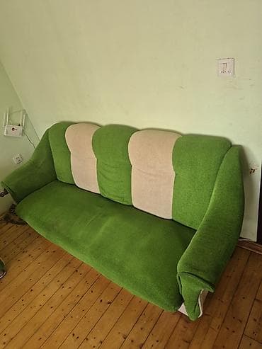 Yaşıl-krem rəng kombinasiyalı yumşaq mebel dəsti Tərkib: - 3 nəfərlik