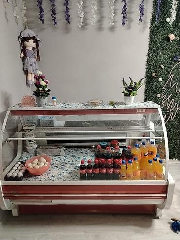 et ucun vitrin soyuducular: Su vitrin soyuducu satılır ❄️ - İşləməsində heç bir problem yoxdur — 1