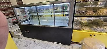 şüşəli soyuducu: Soyuduculu vitrin – şüşə qabaqlı, paslanmayan polad çərçivəli — 2