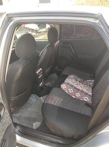 vaz 2101 stoplari: Opel Admiral: 1.8 l | 1997 il Sedan — 8