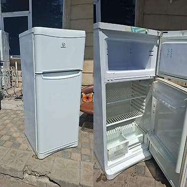 2 qapılı Indesit Soyuducu Satılır, rəng - Ağ