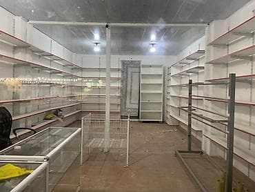 islenmis kusetka: Vitrinler satilir 1000 manata .18 metrdi, altı polkalidi .1 il islenib — 1