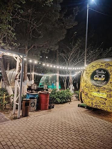 kombi ucun qutu: Açıq havada yerləşən mobil kafe – Bella Coffee & Drinks Məhsul və — 10