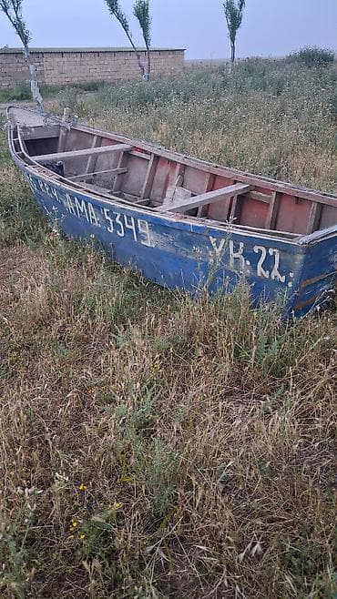 şişmə qayıq: 4 ilik qayiq yaxşi vezyetdedir senetsizdir qiymet nömrede elaqee — 2