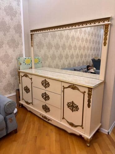 Təmir və tikinti: İşlənmiş, Güzgülü — 1