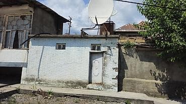 2 otaql: 4 otaqlı, 218 kv. m, Kredit yoxdur, Orta təmir — 4