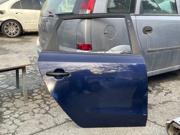 hyundai i30 amortizator: Sağ arxa, Hyundai i30, 2010 il, Ödənişli çatdırılma, Ünvandan götürmə, Rayonlara çatdırılma — 2