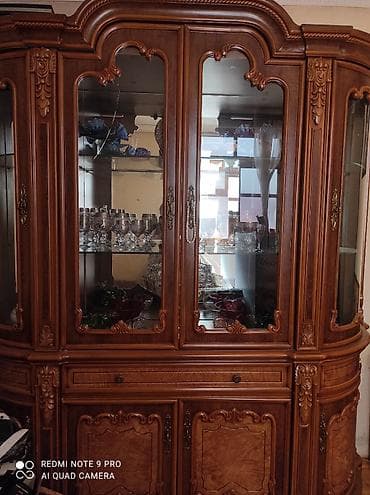 misar frez: Klassik üslubda massiv ağacdan hazırlanmış qonaq otağı mebel dəsti — 2