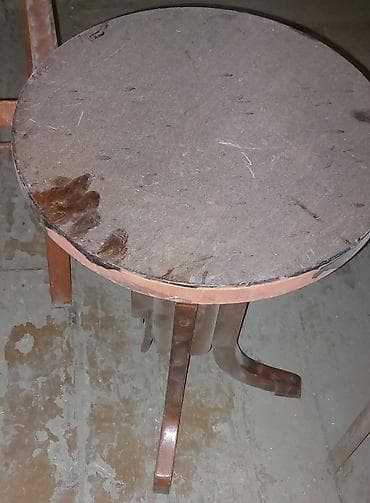 Dairəvi köməkçi masa / Petrof Pianino taburesi. - Material: tam ağac — 2