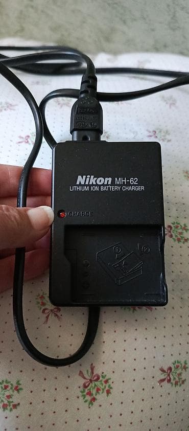 ikinci el sumqayit: Nikon COOLPIX P2 rəqəmsal fotoaparat - Matris: 5.1 MP (etiketdə — 4