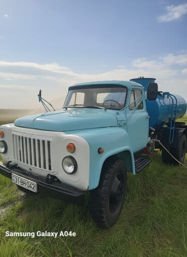 tap az yuk maşınları: 1992-ci il istehsalı vakuum kanalizasiya maşını (assenizator). GAZ — 2