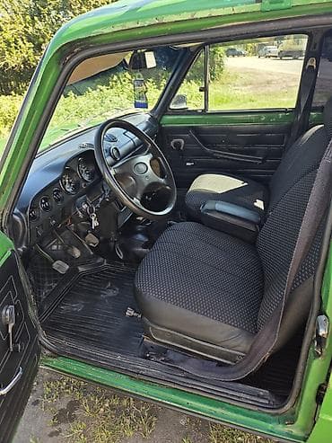 13 disk: VAZ 2102 universal, yaşıl rəngdə, dam yük rəfi ilə. Xüsusiyyətlər: - — 7