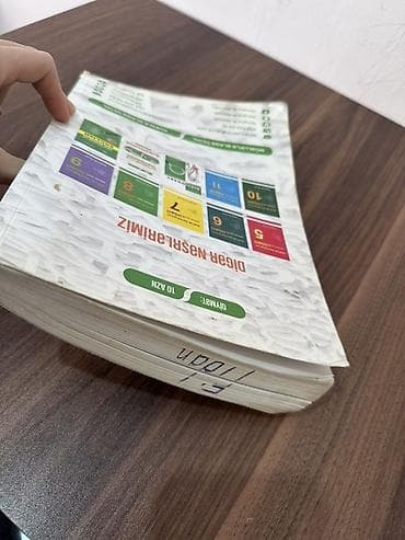 Электротранспорт: Məhsul: İngilis dili dərsliyi – Nərgiz R. Nağıyeva - Bölmələr: - — 6