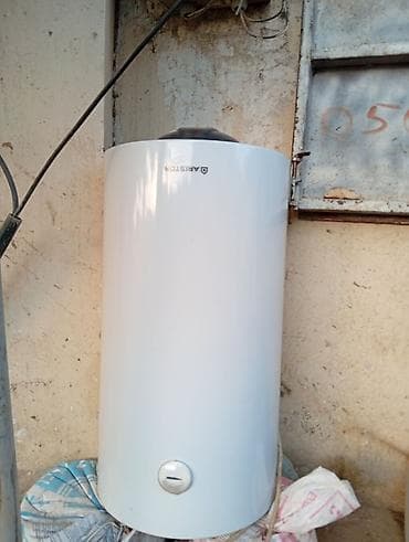 Məhsul: Ariston elektrik su qızdırıcısı + Siemens LADY 45 qabyuyan