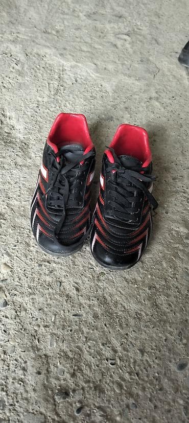 кроссовки nike: Idman ayaqqabi Cox az işlənib futbol ucun daha yaxşidir razmer:37 — 1