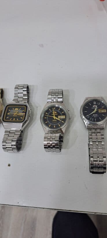 brilyant qaşlı uzuk: Qol saatı, Orient — 4