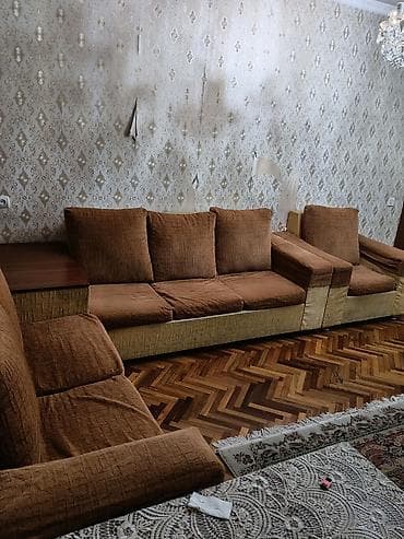 icki: Künc divan dəsti - Tərkibi: 3 əsas moduldan ibarət L formalı künc — 2