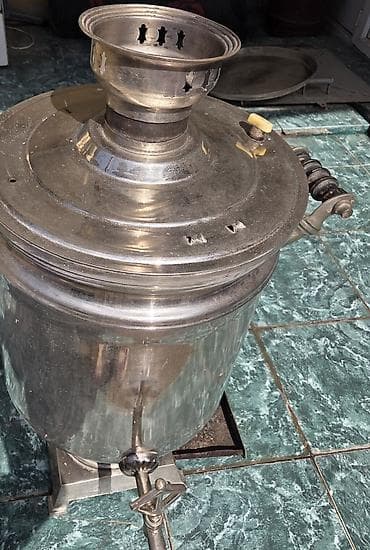 smavar: 🟥 Klassik latun samovar 50 litrlik 💯 Defektsiz, tər təmiz və işləkdir — 6