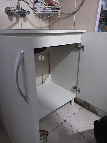 koridor üçün dolap: 100% suya nəmə,rütubətə qarşı hamama,həyətə tam zəmanətli mebel — 2