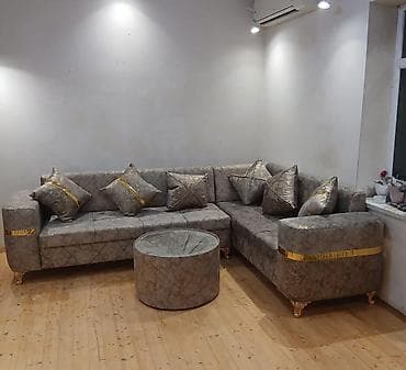 Künc divan 370₼ satılır.Yenidir heç işlənməyib,ölçü uyğun gəlmədiyi — 1