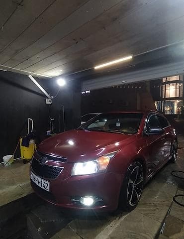 chevrolet kreditle satisi: Chevrolet Cruze: 1.4 l | 2014 il 271041 km Sedan — 4