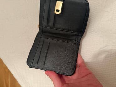 qadınlar üçün strazlı papaqlar: Pulqabı, Yeni — 1