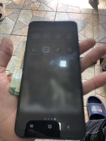 100 manata yeni telefonlar: Hec bir problemi yoxdu ideal vezyetdedi reyal alcıya endirim olacaq — 1