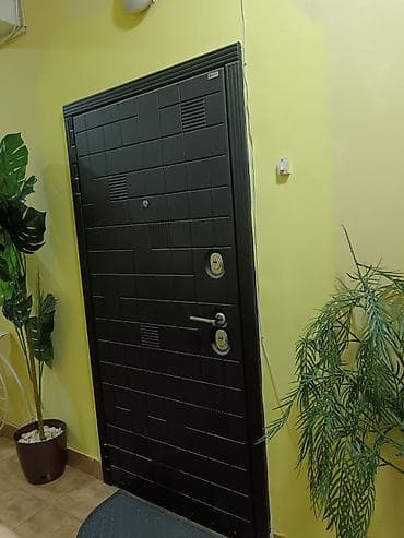 9cu mikrorayon: Продаётся 2 комнатная квартира(переделка) с мебелью и электроникой в 9 — 2